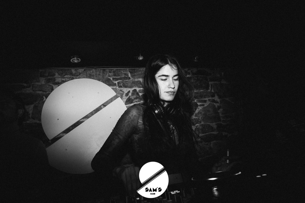 Sams-10
