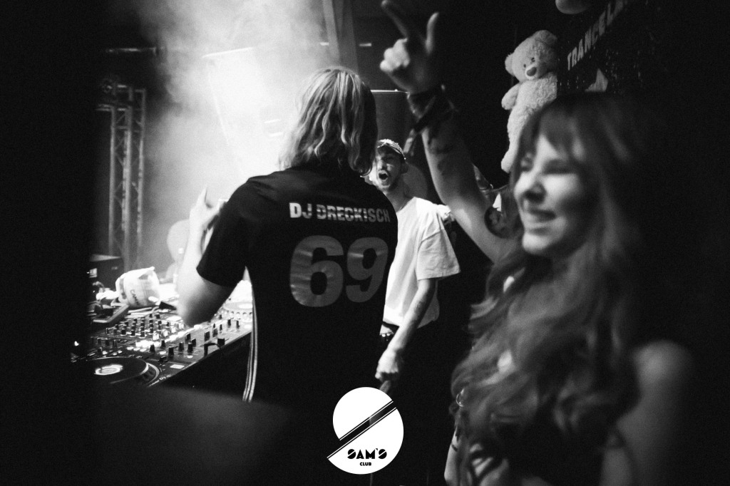 Sams-13