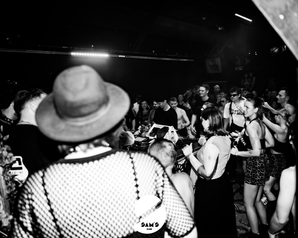 sams_20_9_25_final_wm-23