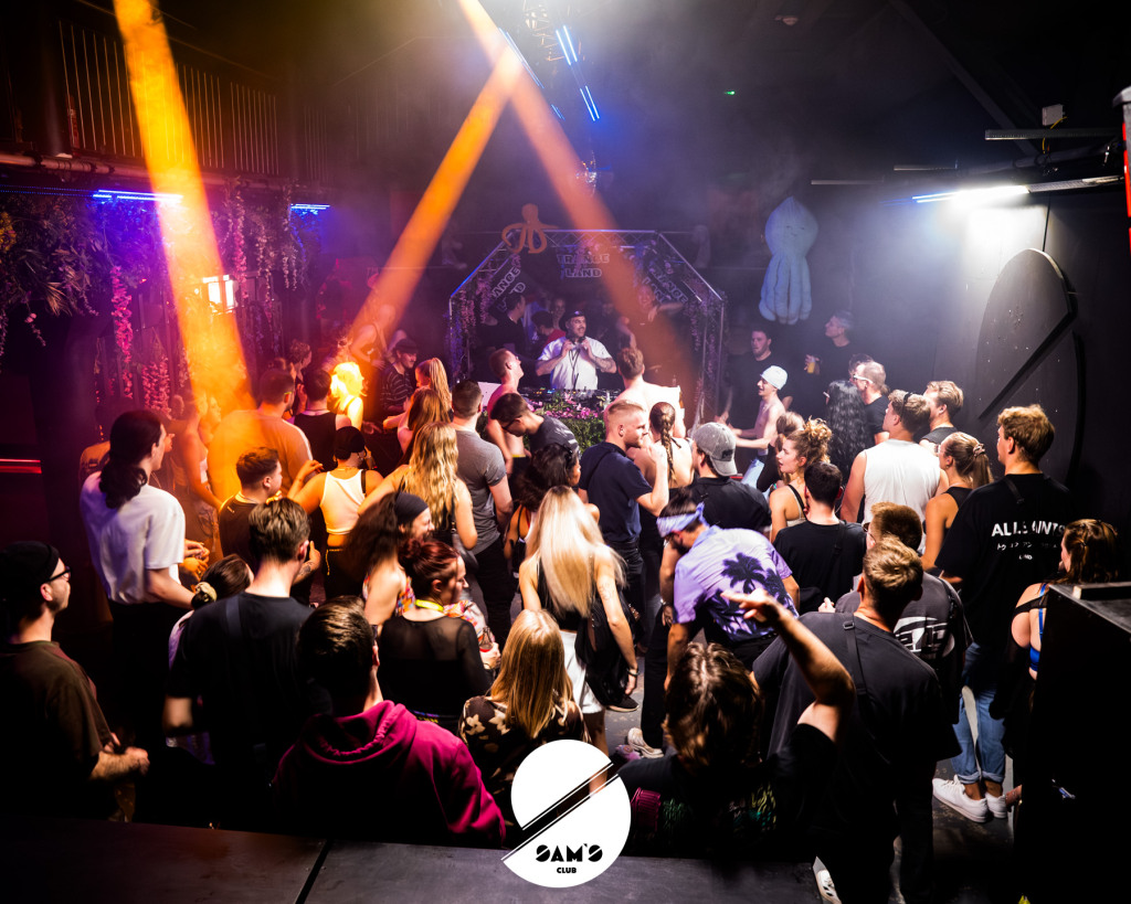 sams_20_9_25_final_wm-5