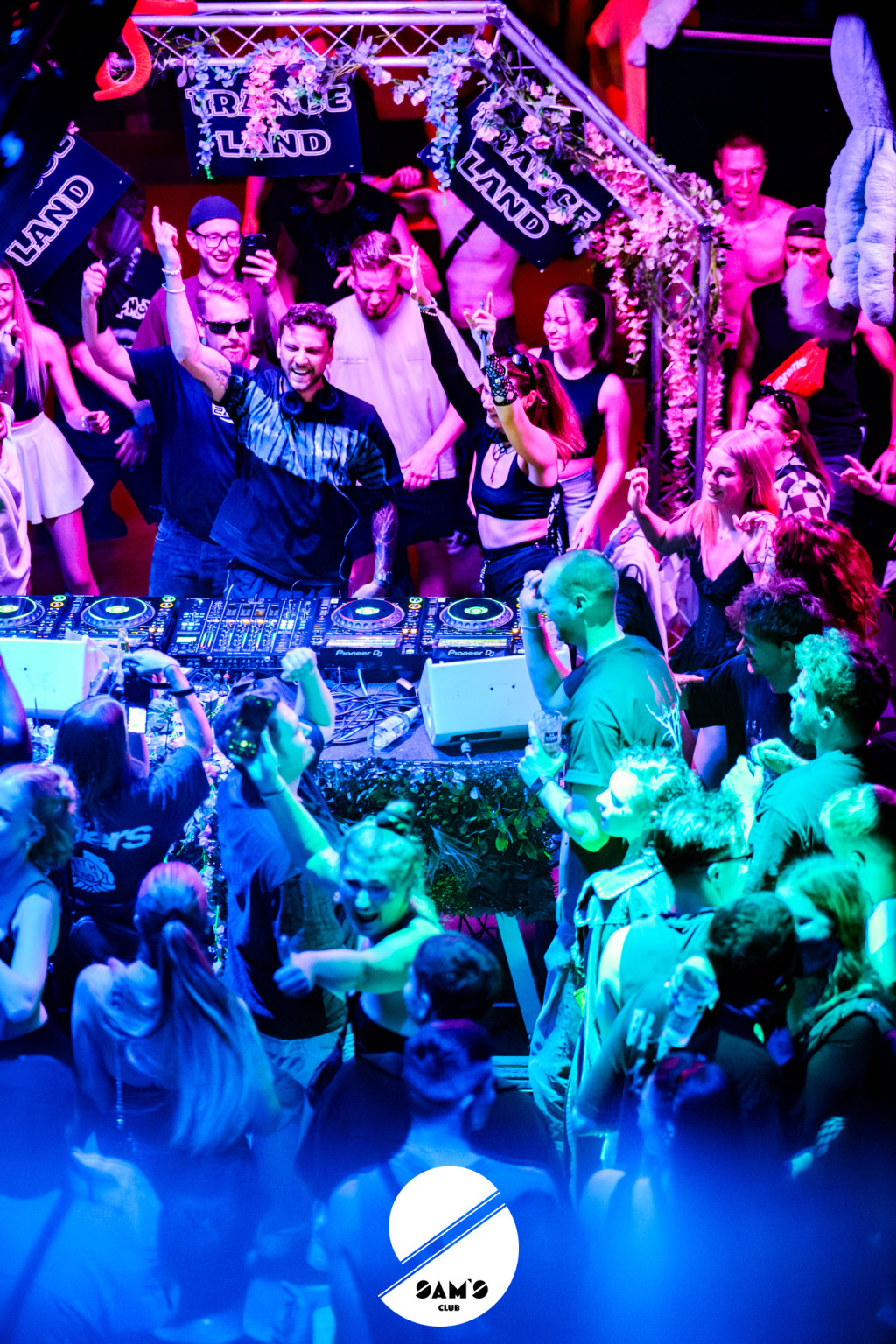 sams_20_9_25_final_wm-61