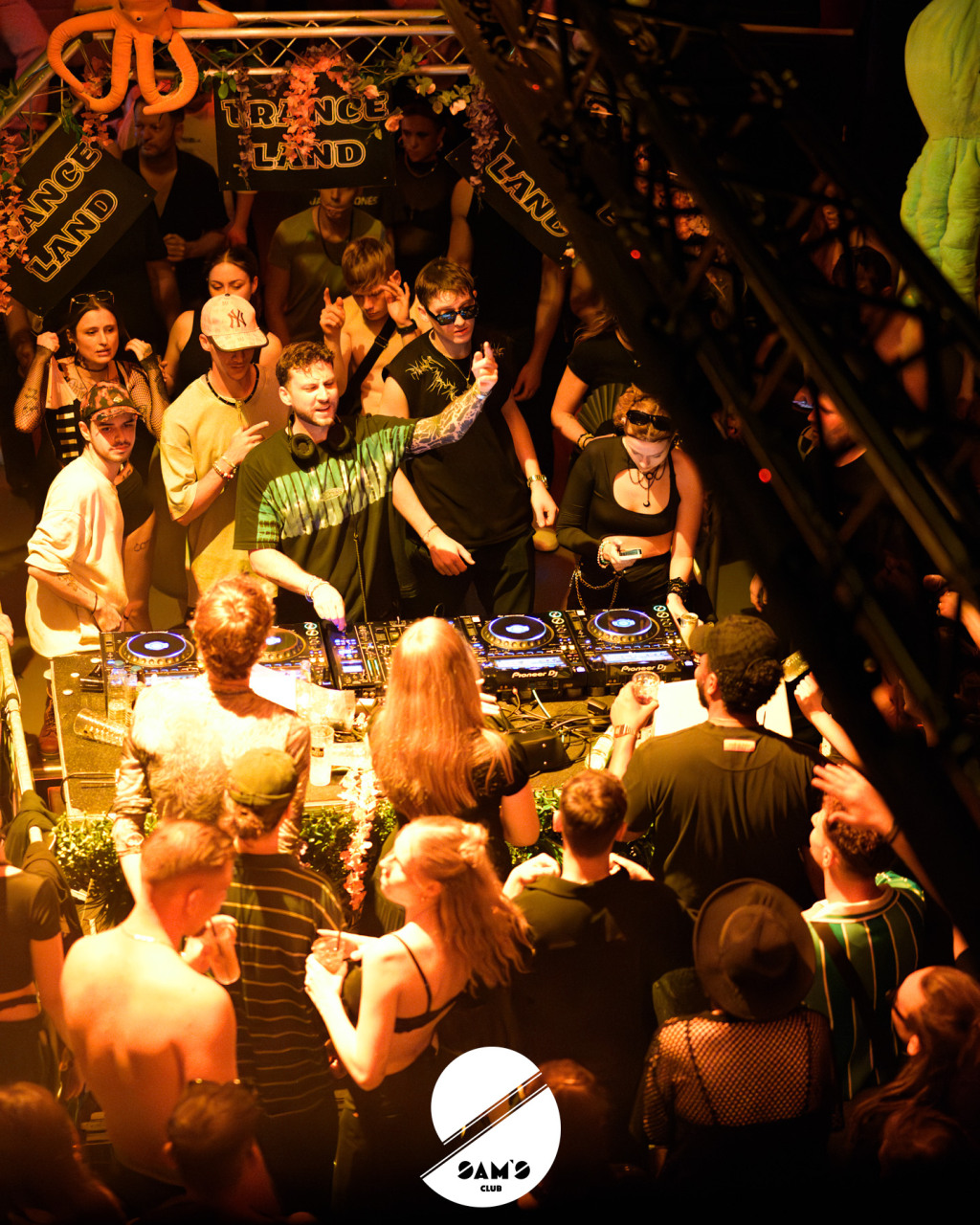 sams_20_9_25_final_wm-75