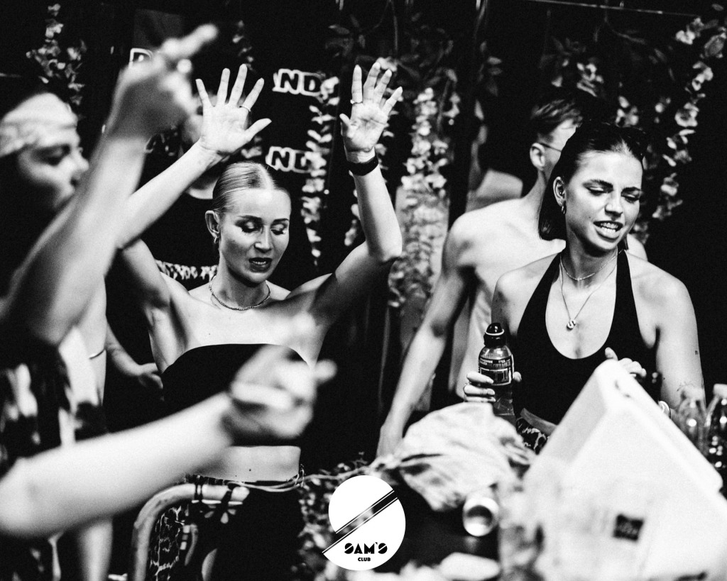 sams_20_9_25_final_wm-89