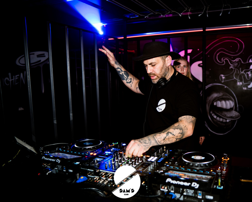 sams_tranceland_surreal_rest_rest_-1