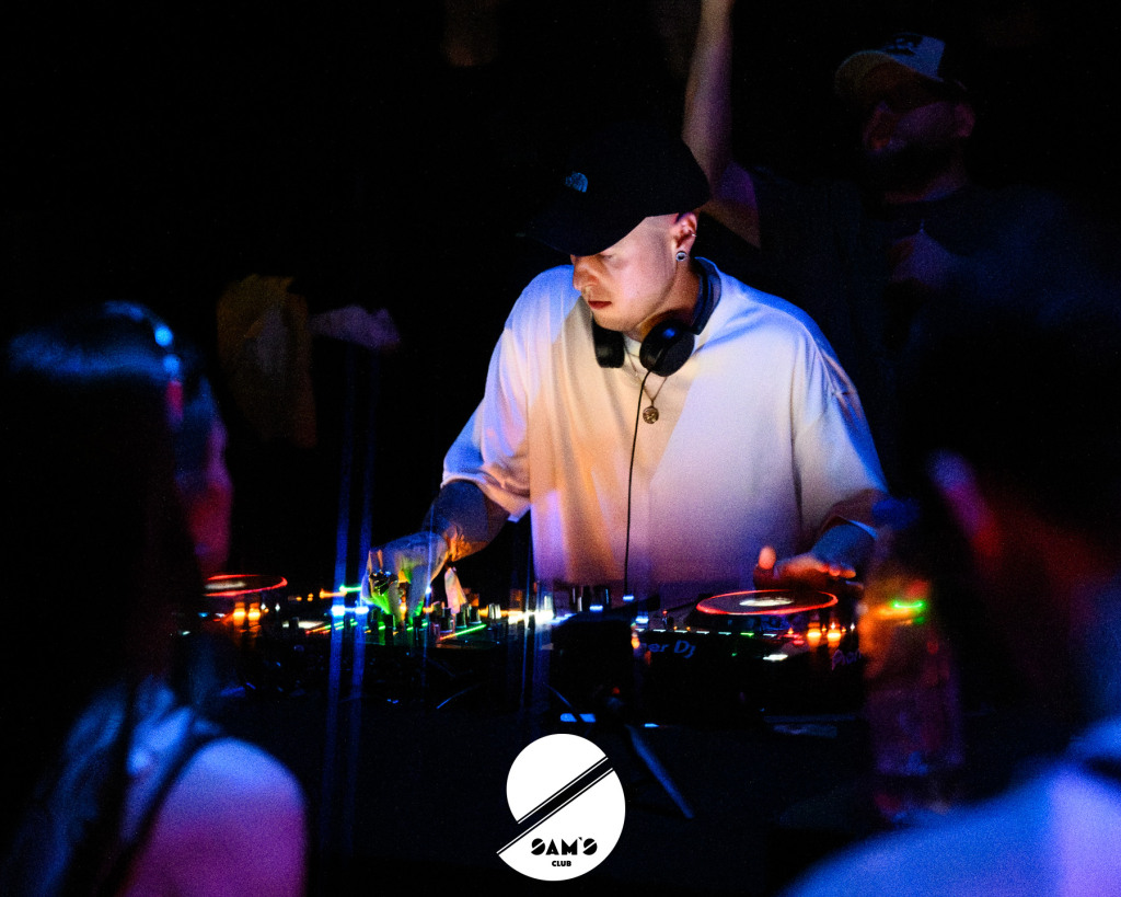 first_finals_zen_8_11_-22_m_6_