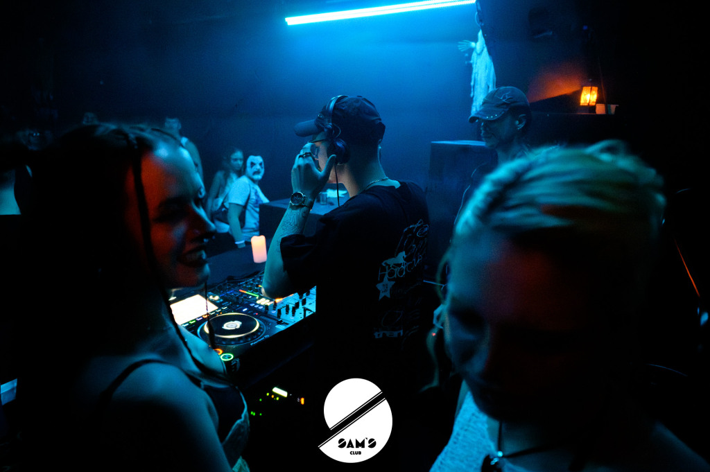 halloween_preview_wm_2-17