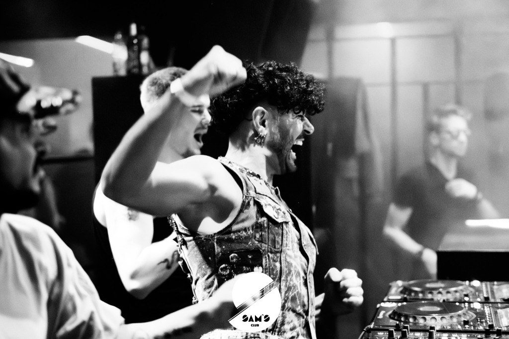 4_preview_zen_wm_-55