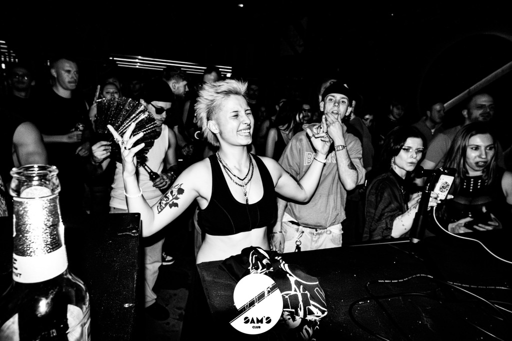 graunzone_final_wm-15