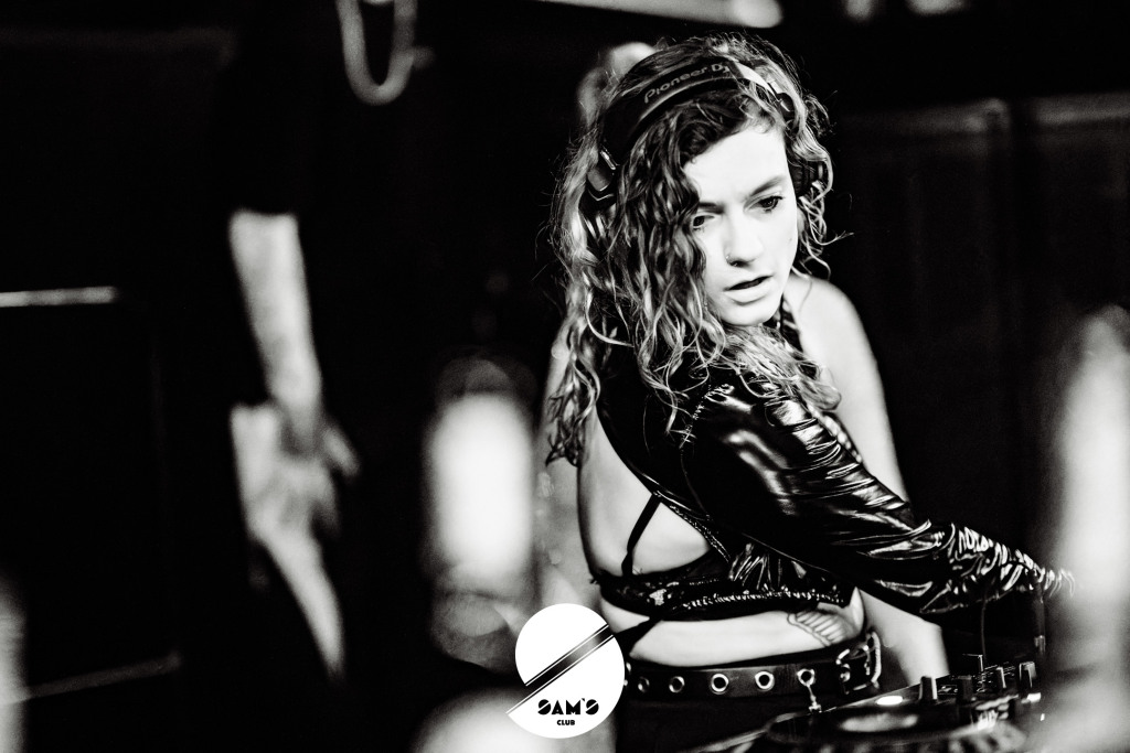 graunzone_final_wm-86