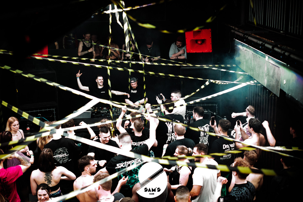 3_danger_zone_final_wm-25