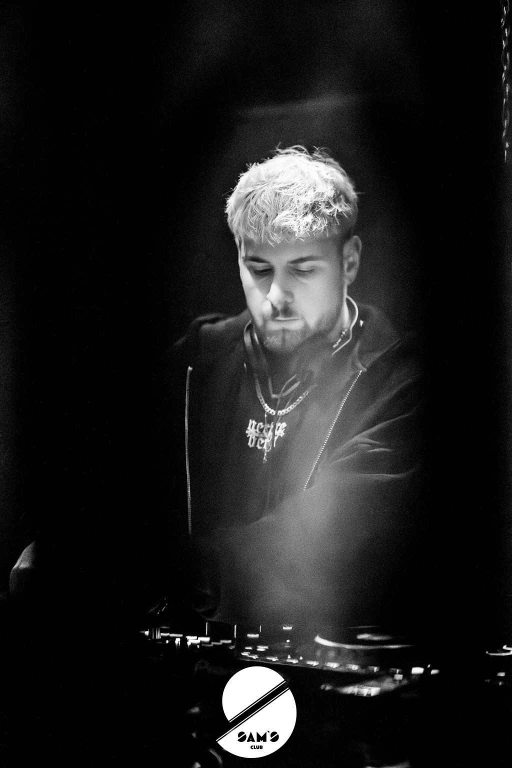 4_1_sams_13_3_26_wm-18