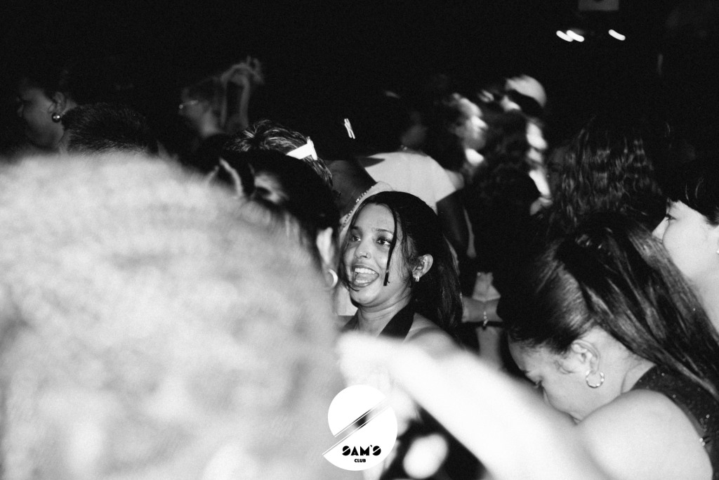 1_sams_afro_17_4_26_wm-1