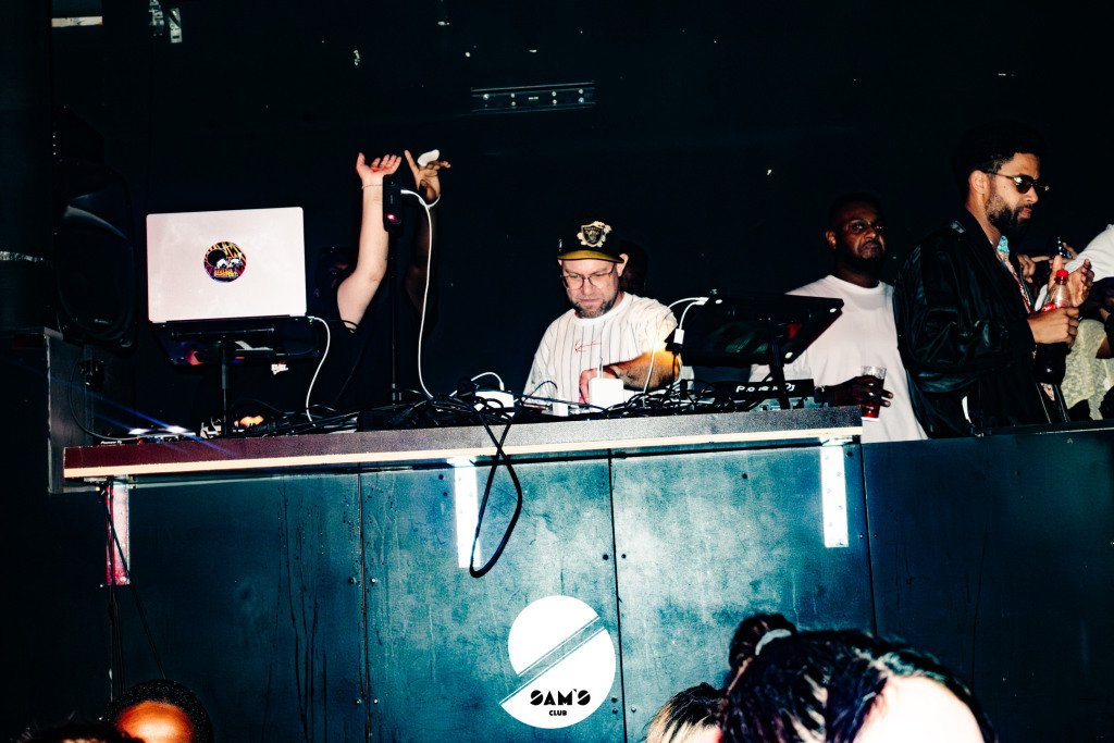 1_sams_afro_17_4_26_wm-4