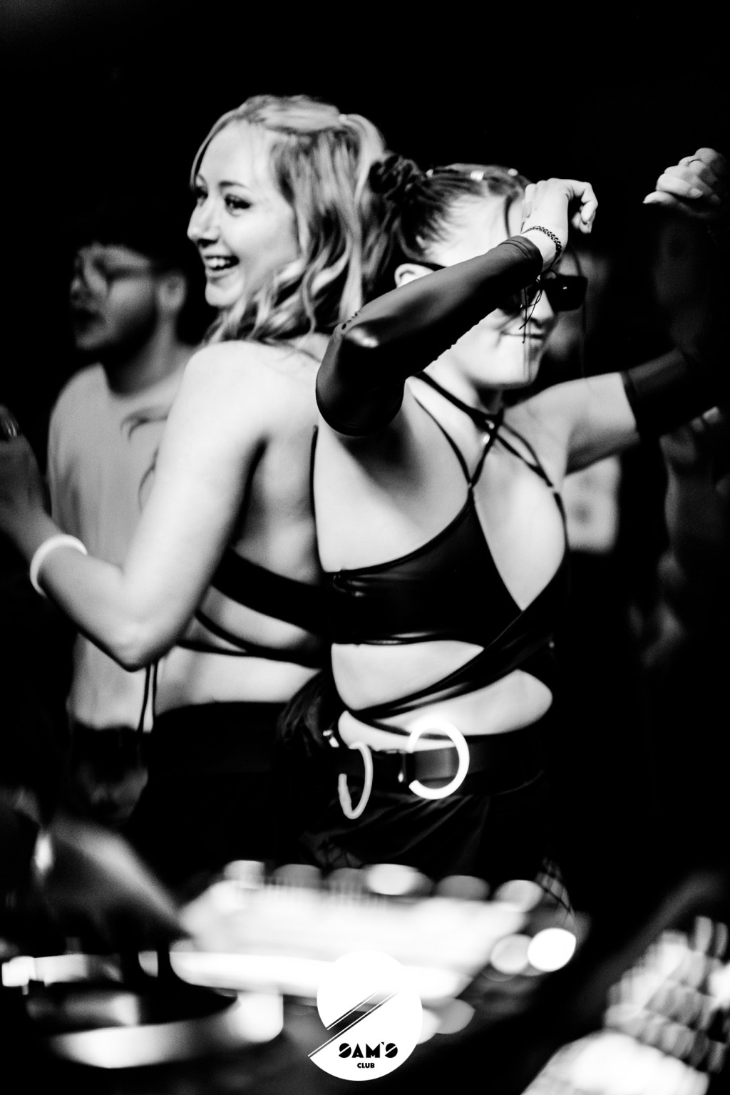 zen_final_nr_3_wm-27