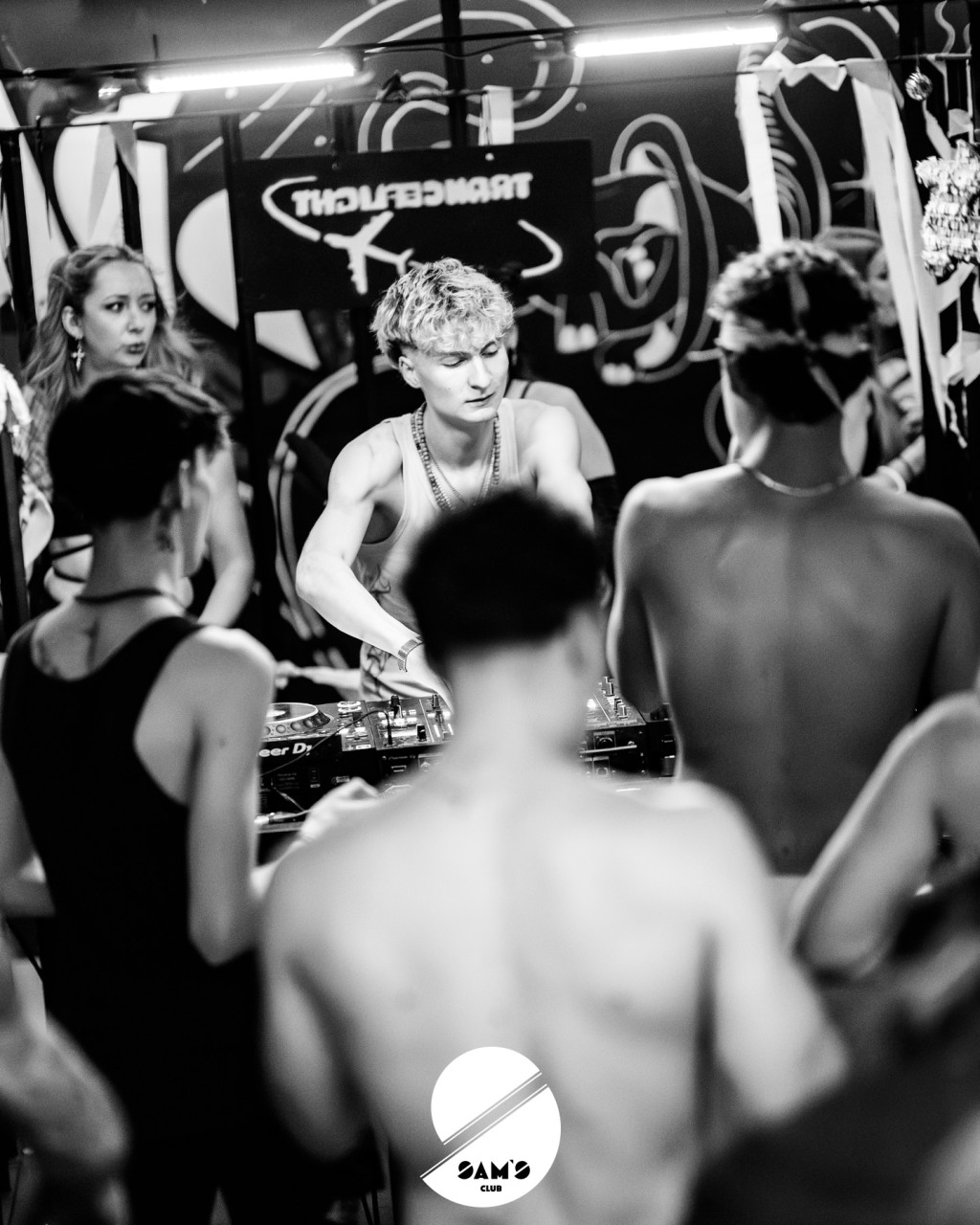 zen_final_nr_3_wm-30